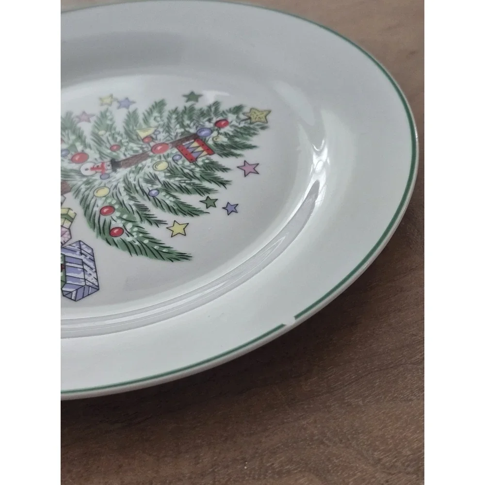 Gibson Christmas Tree Holiday Salad Plates Set Of 2 Vintage